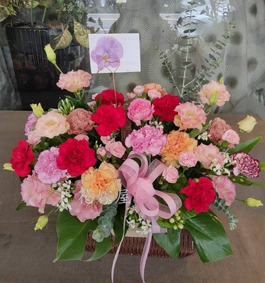 寵愛馨情 母親節花禮盒 台南花店 花嫁屋